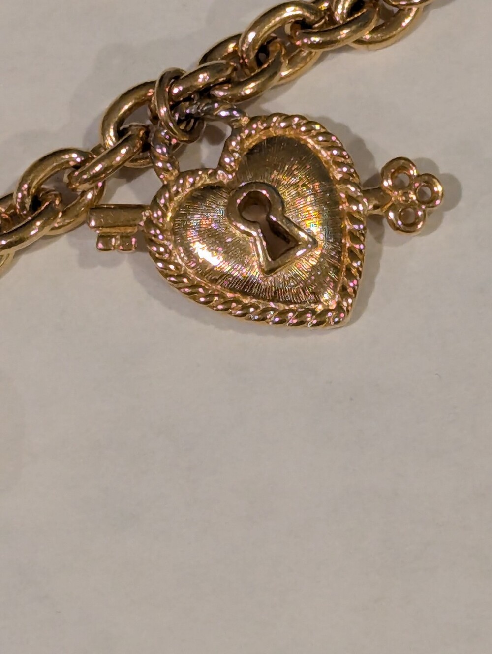 Vintage Heavy Six Hearts Charm Bracelet / Gold Tone ❤️ - Picture 7 of 8